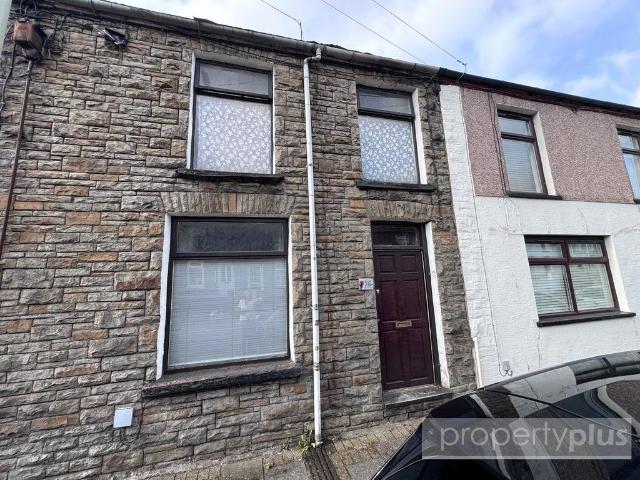 House for sale in Ystrad