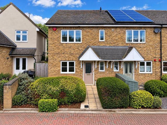 House for sale in Codicote, North Hertfordshire