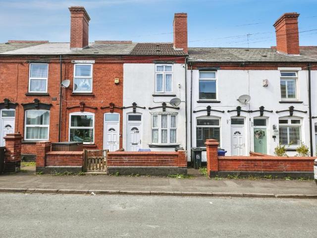 House for sale in Halesowen, West Midlands