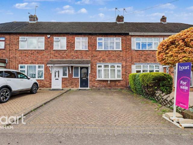 House for sale in South Hornchurch, Greater London