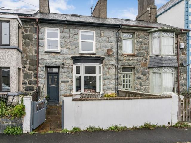 House for sale in Criccieth