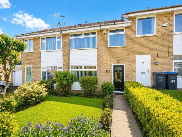 House for sale in Broad Folds, Clayton