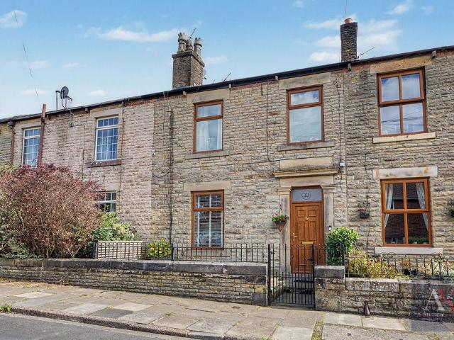 House for sale in Burnedge, Greater Manchester