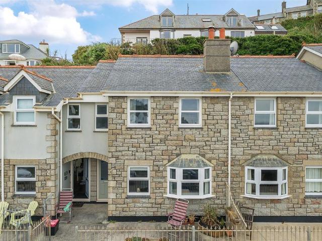 House for sale in Porthleven