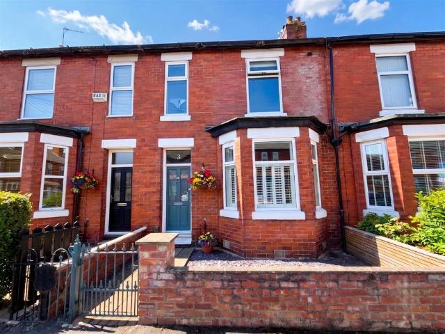 House for sale in Ashton upon Mersey, Trafford Park