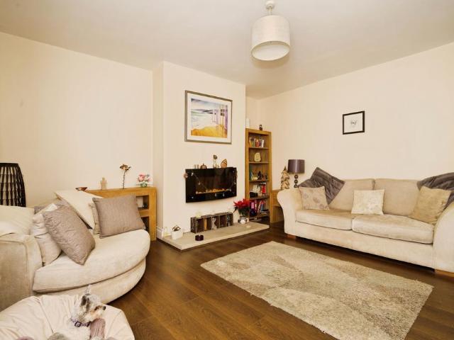 House for sale in Beaumont Park, Armitage Bridge
