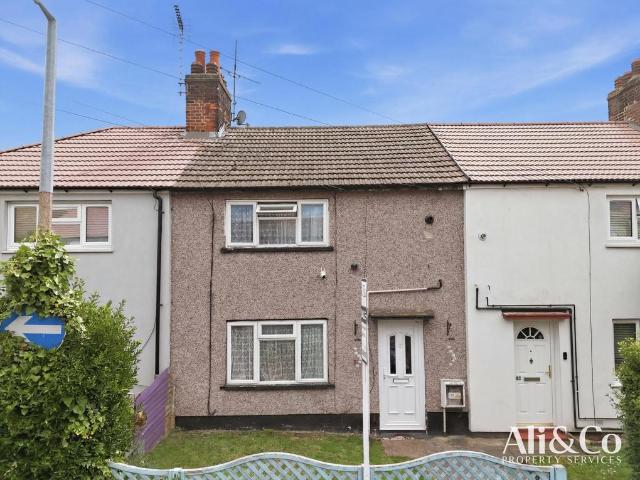 House for sale in Tilbury, Essex