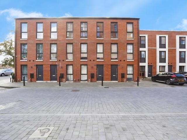 House for sale in Reddish, Greater Manchester