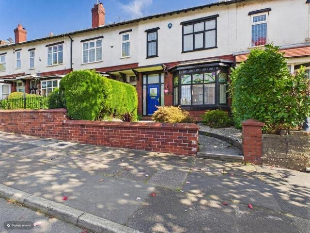 House for sale in Ashton-under-Lyne, Tameside