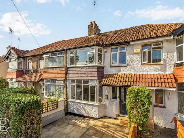 House for sale in London Borough of Ealing, Hanwell