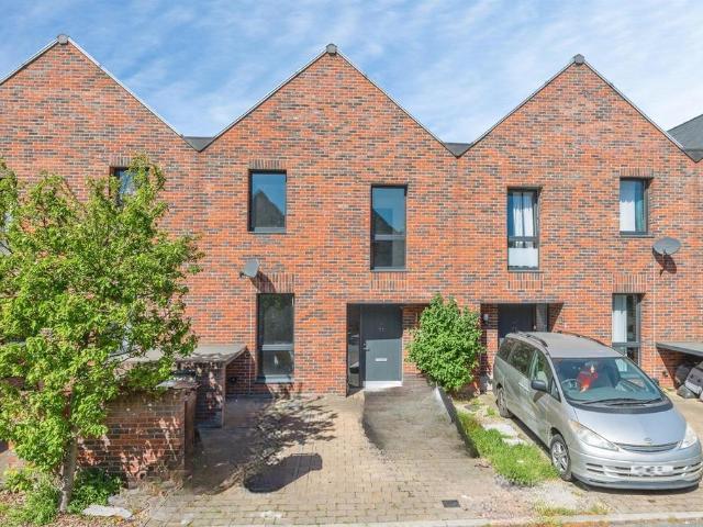 House for sale in Tilbury, Essex