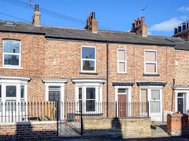 House for sale in The Groves, High Field