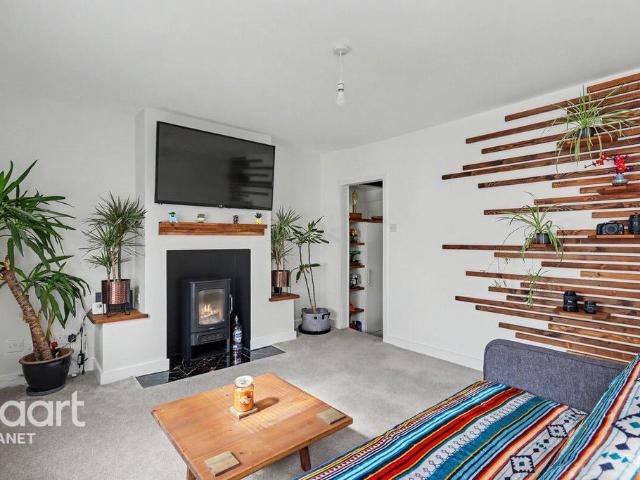 House for sale in East Cliff, Acol