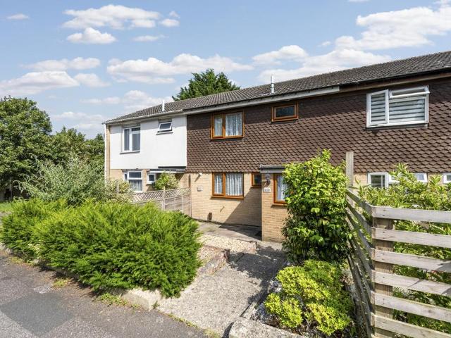 House for sale in Bear Cross, Bournemouth