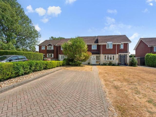 House for sale in Barton Stacey, Hampshire