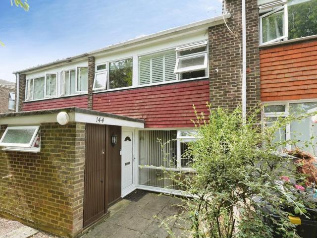 House for sale in London Borough of Croydon, Forestdale