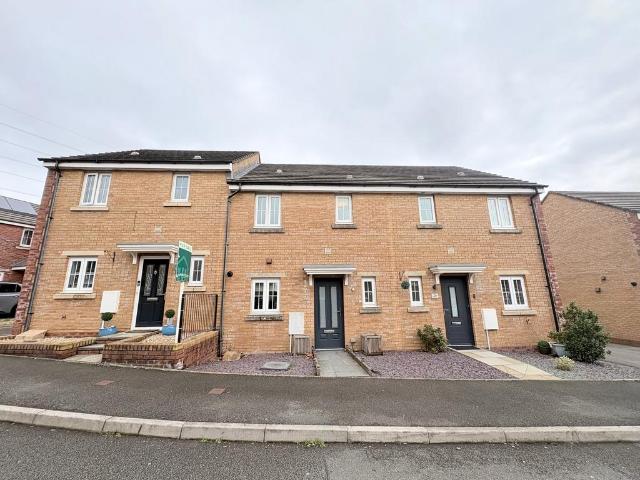House for sale in Broadlands, Wales