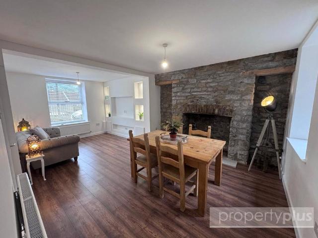 House for sale in Trehafod