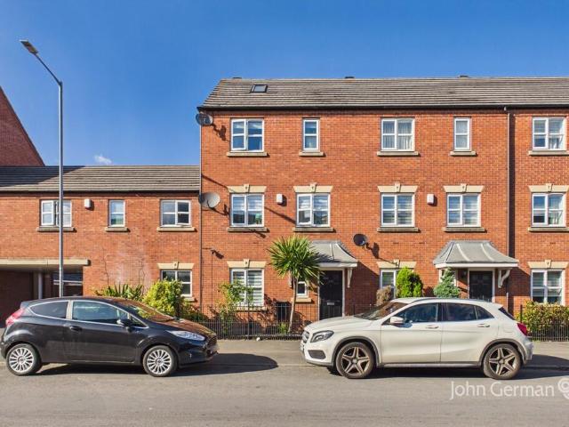 House for sale in Eton Park, East Staffordshire