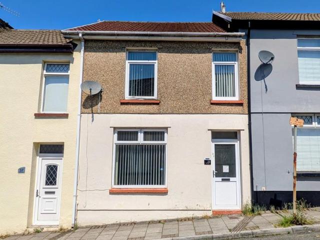 House for sale in Town, Merthyr