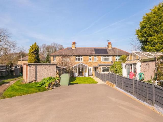 House for sale in Hove Edge, Hipperholme