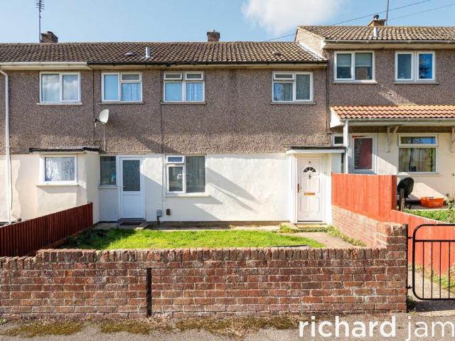 House for sale in Moredon, Swindon