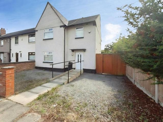 House for sale in Clubmoor, Calderstones