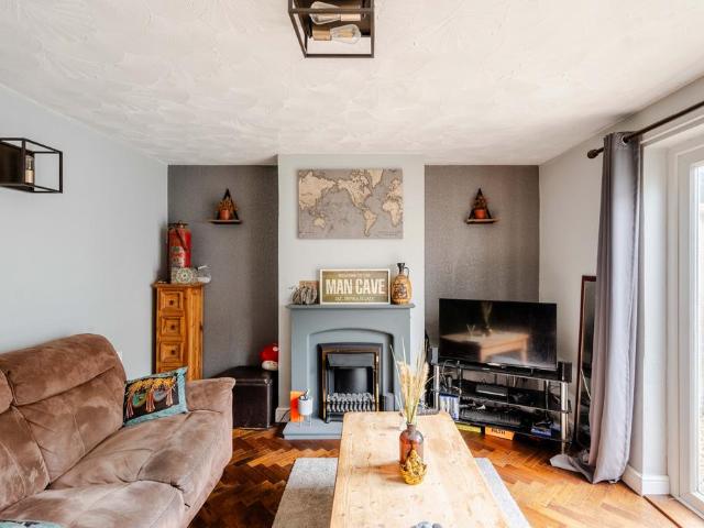House for sale in Warmley, Kingswood