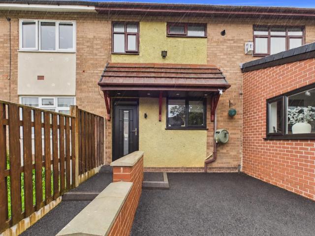 House for sale in Greenheys, Greater Manchester