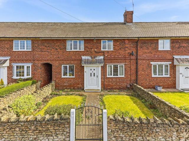 House for sale in Purston Jaglin, West Yorkshire