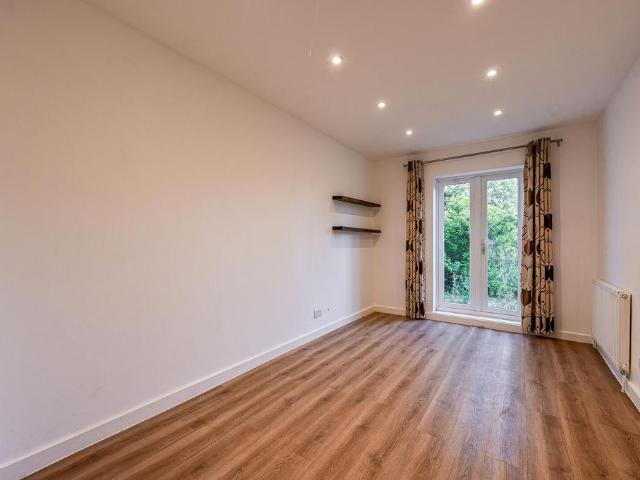 House for sale in Greater London