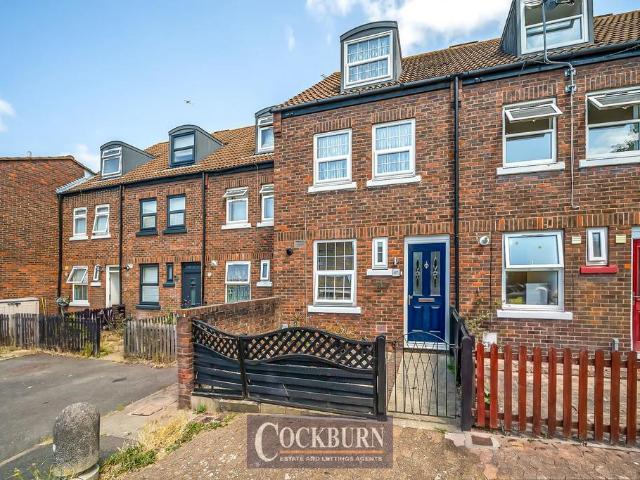 House for sale in London Borough of Lewisham, Greater London