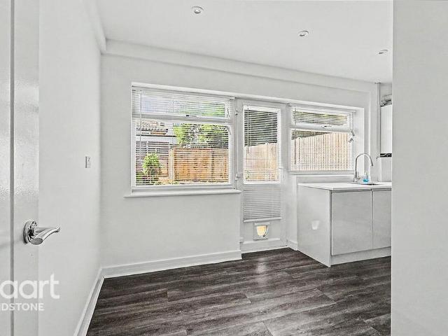 House for sale in Midway, Kent