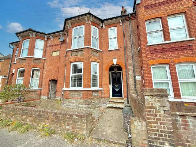 House for sale in Dunstable, Bedfordshire