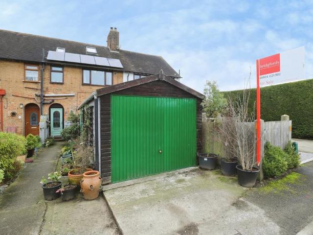 House for sale in Linton-on-ouse, North Yorkshire