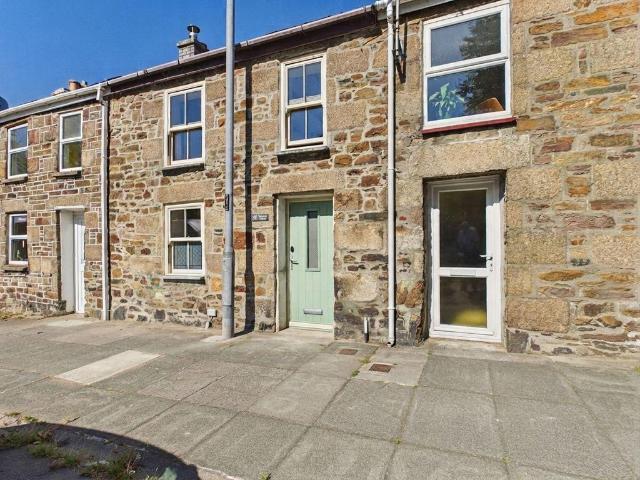 House for sale in Mount Ambrose, Cornwall