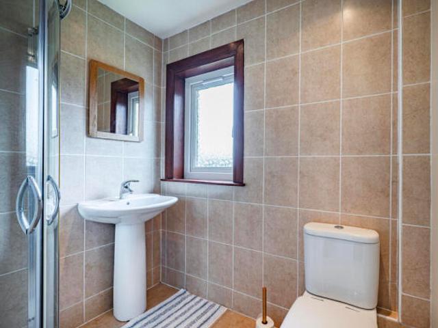 Cottage for sale in Carmyle, Scotland