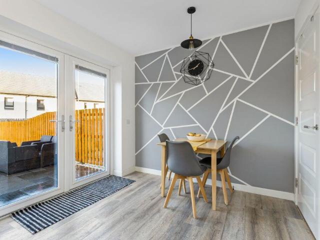 Cottage for sale in Niddrie, Scotland