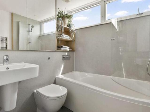 Cottage for sale in Blackhall, Scotland