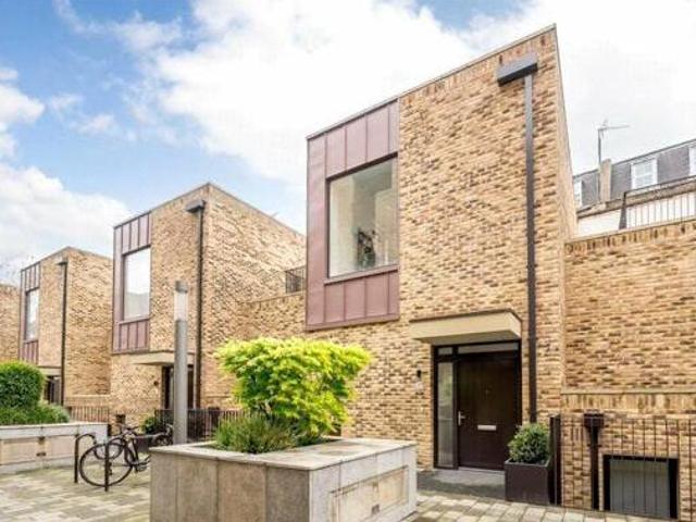 House for sale in Lyons, Greater London