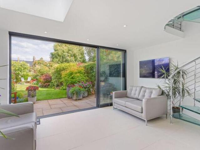 Cottage for sale in Scotland