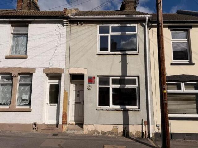 Cottage for sale in Chatham, Medway