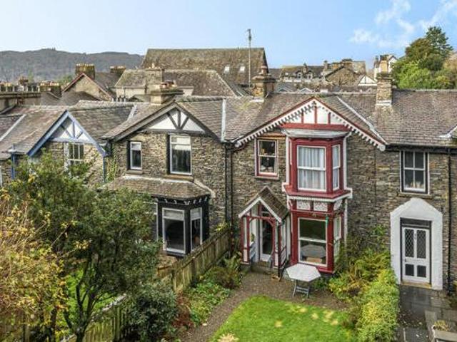 House for sale in Lyons, Greater London
