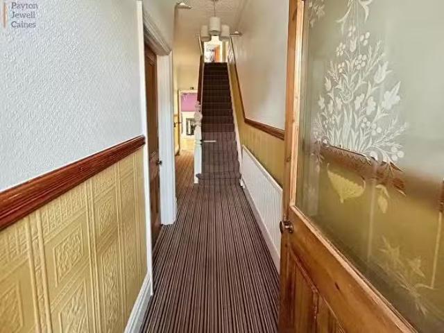 House for sale in Taibach