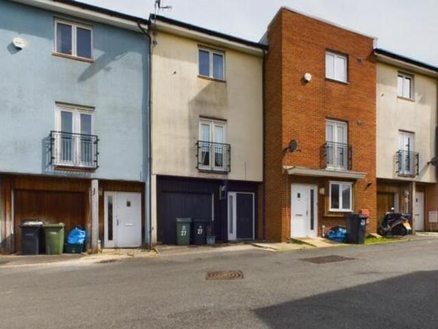 House for sale in Gloucester, Gloucestershire