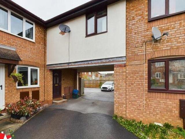 House for sale in Gloucester, Gloucestershire