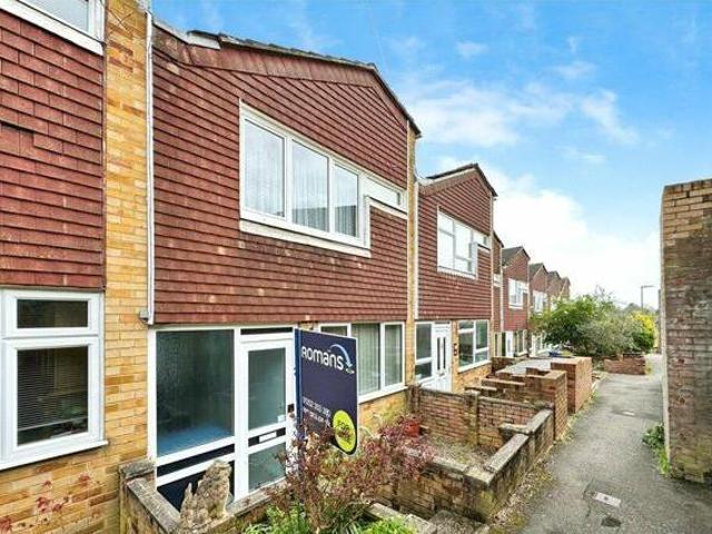House for sale in East End, Rushmoor