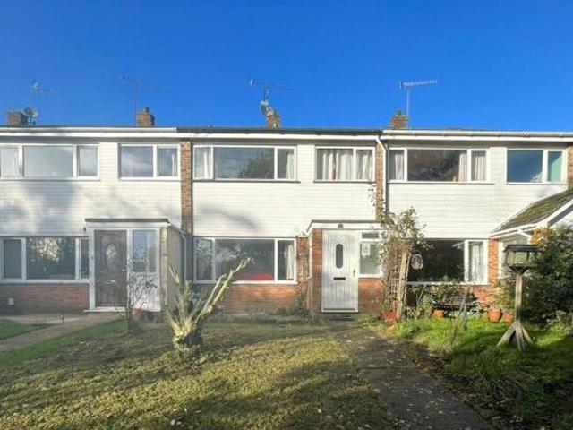 House for sale in Cargate, Rushmoor