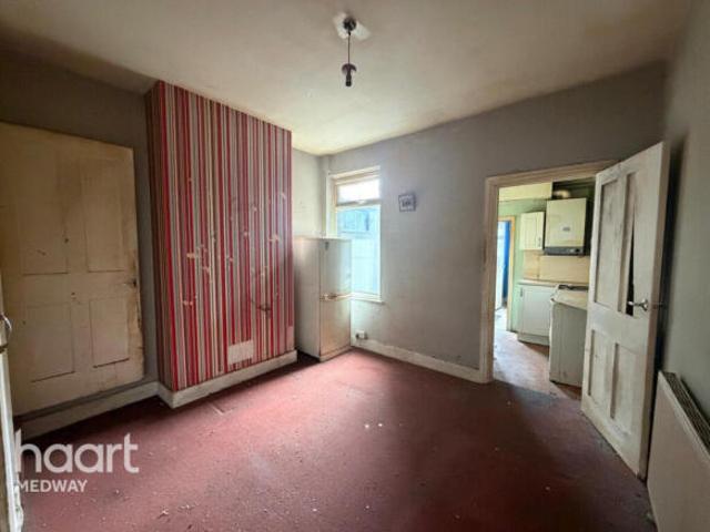 Cottage for sale in Hamerton, Kent