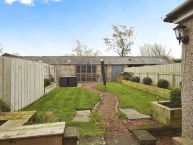 House for sale in Alnwick, Northumberland